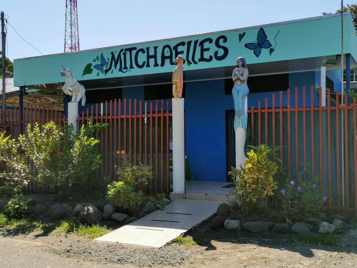 Cabinas Mitchaelle'S Puerto Viejo de Talamanca エクステリア 写真
