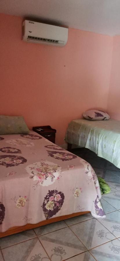 Cabinas Mitchaelle'S Puerto Viejo de Talamanca エクステリア 写真